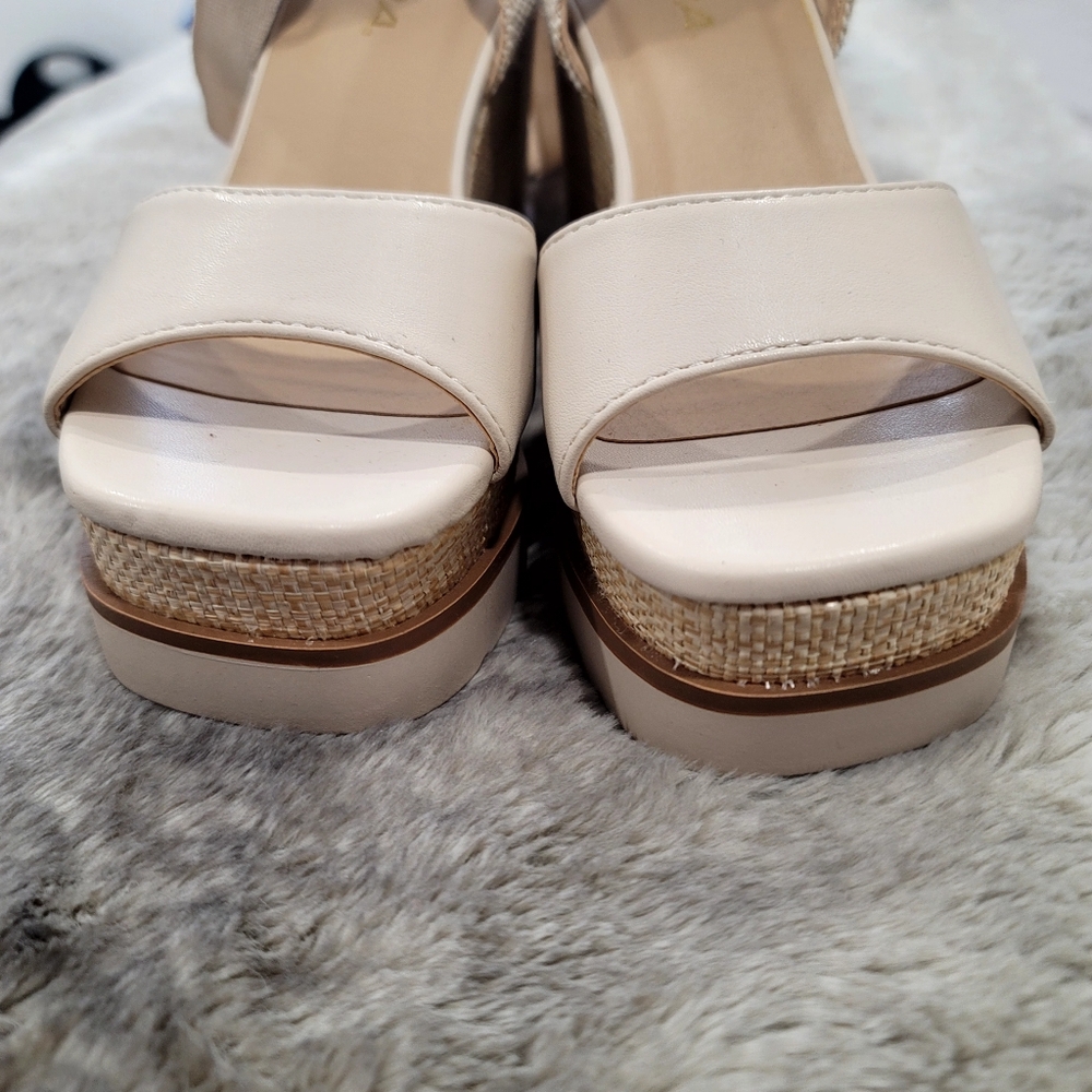 NEW NanaMacs Makayla ankle wedge heel Sandals Size 6 - Picture 10 of 13